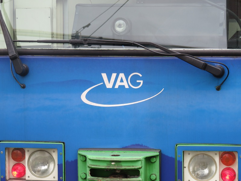 VAG-Strassenbahn-freiburg-klein
