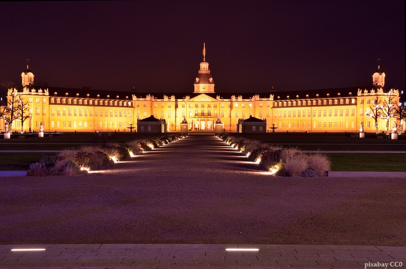 karlsruhe-schloss-pixabay-anschlag