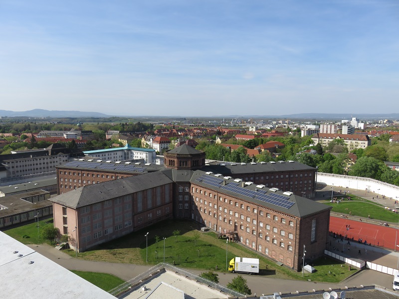 efaengnis-freiburg-klein-colourbox