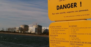 Fessenheim-Atomkraftwerk-Warnschild