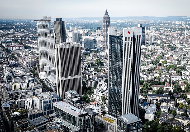 frankfurt-skyline-hessen