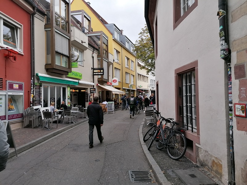 Messerstecher Freiburg Altstadt Niemensstrasse