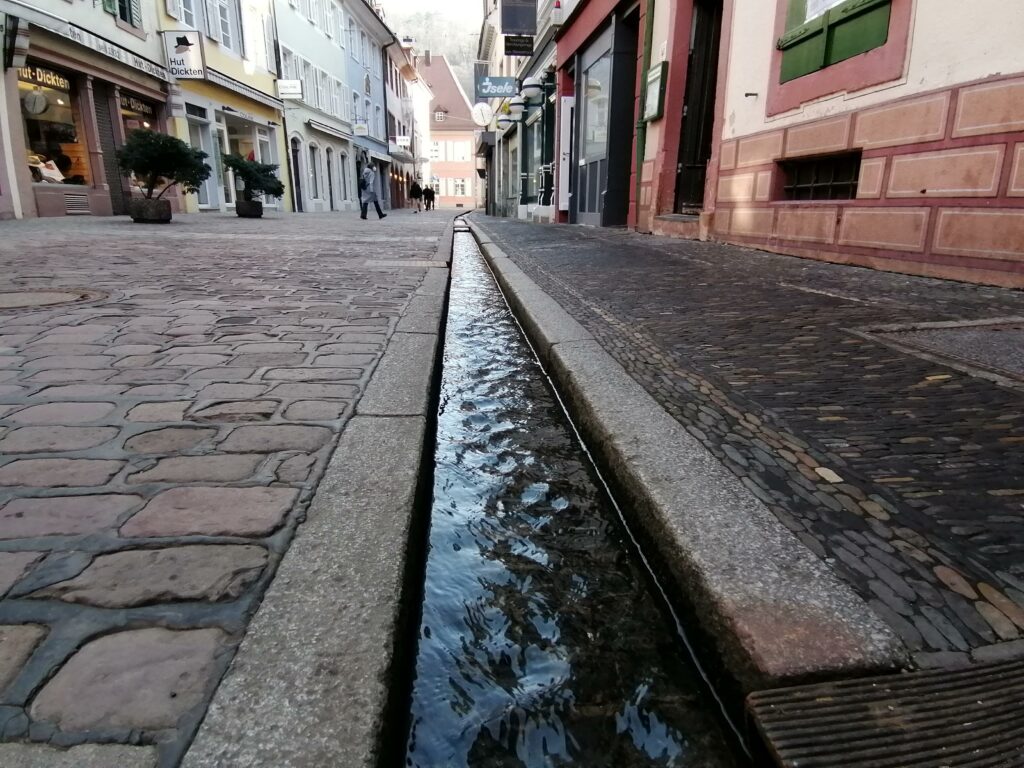 Bächlein-Freiburg-Altstadt