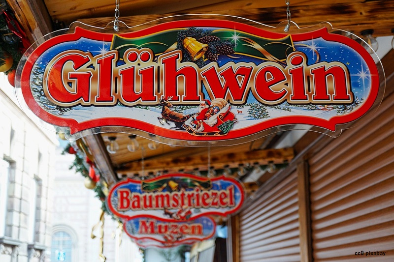 glühwein-bude-1