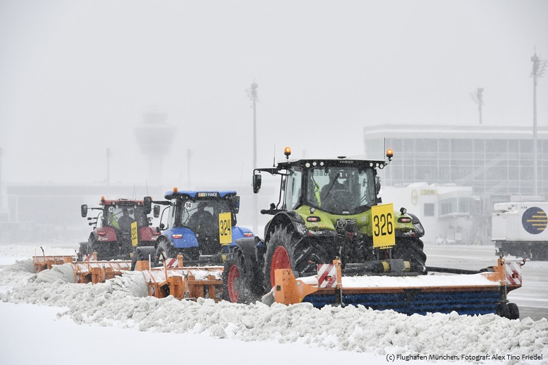 flughafen-münchen-Schneee